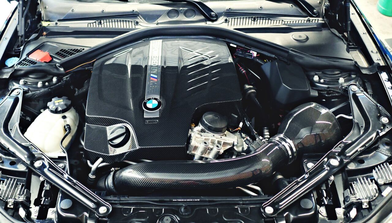 BMW M2 Eventuri Carbon Ansaugsystem BMW M2 Intake Tuning